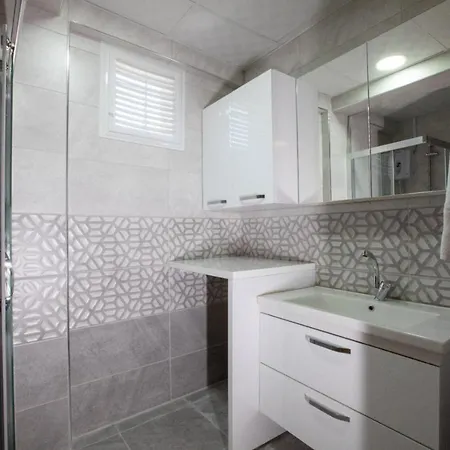 Apart Otel Bragecam Rezidans 3*